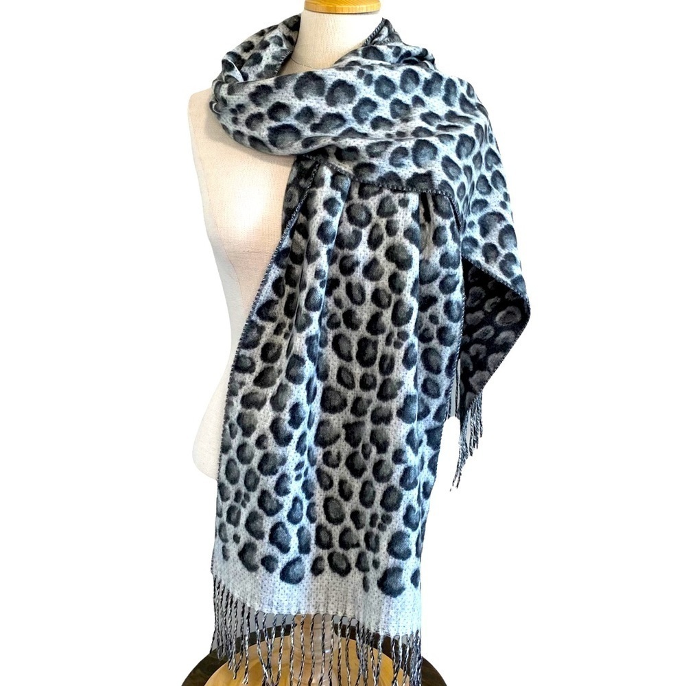 Gray Leopard Scarf - NWOT - 14.5X69"